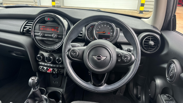 MINI Hatchback 1.5 Cooper 3dr Petrol Hatchback